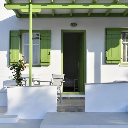 Asante Paros Hotel 2*