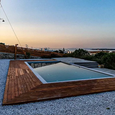 Asante Paros Hotel 2*